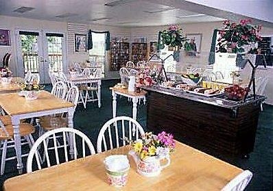 Surrey Inn Branson Restaurant bilde